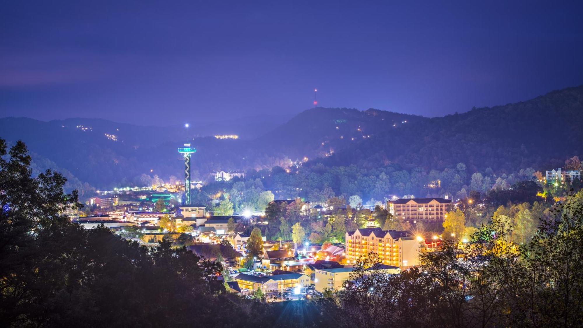 The Cozy Cove, Hot Tub, Wifi, 1089 Free Tickets Each Paid Day, Dollywood And More セバービル エクステリア 写真